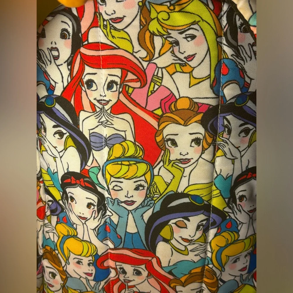 Loungefly Disney Princess All-Over-Print Full Size Backpack Rare EUC - Picture 8 of 13